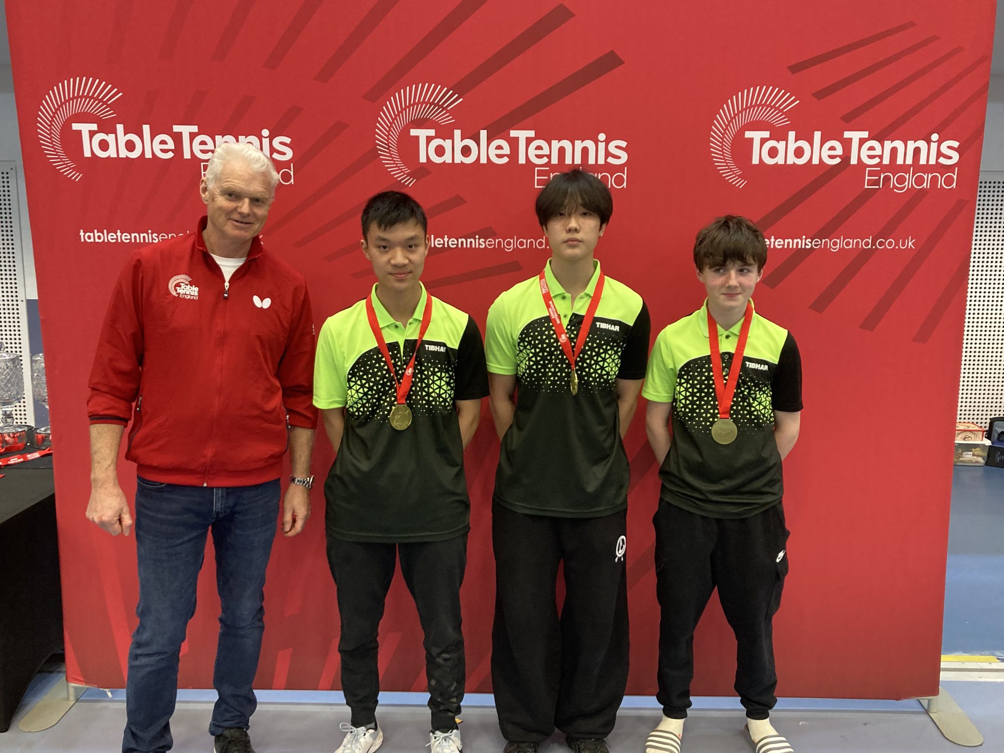 It's Academic as London and Grantham win JBL Premier crowns Table